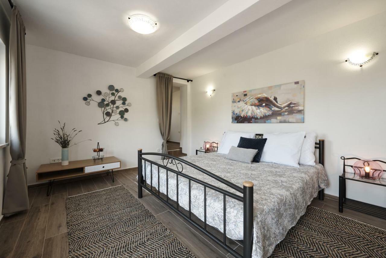 Beach House Blue Lagoon Okrug Gornji Ngoại thất bức ảnh