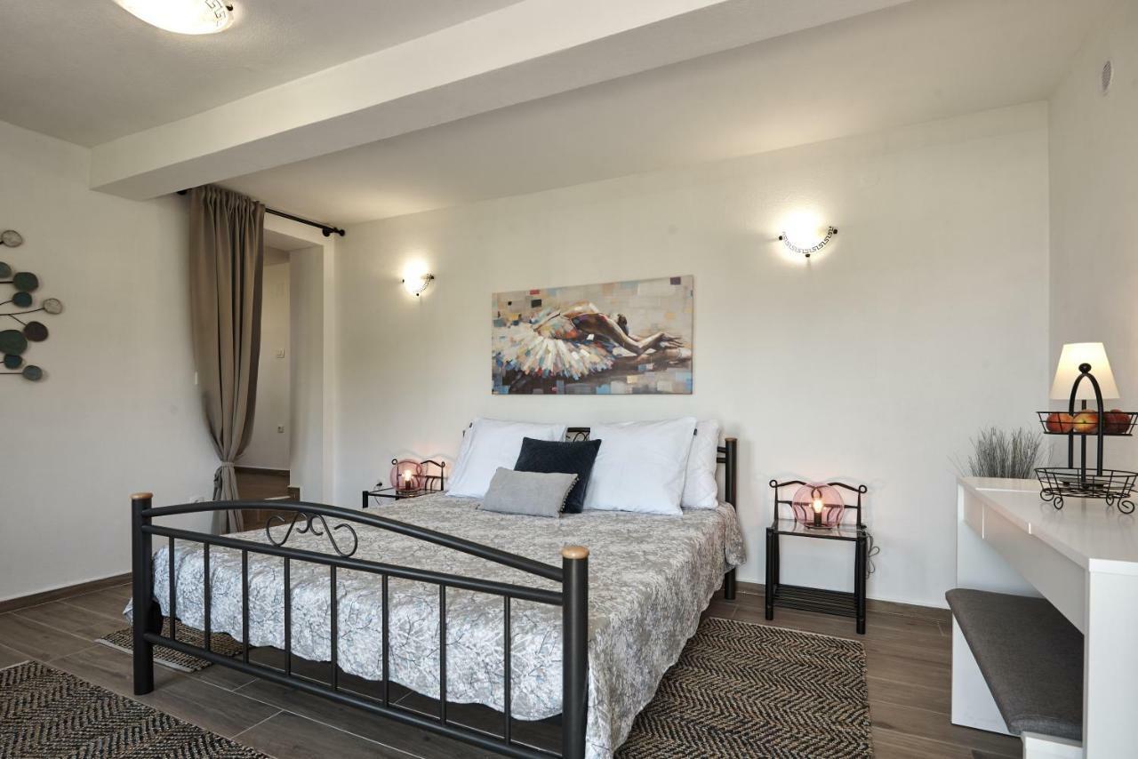 Beach House Blue Lagoon Okrug Gornji Ngoại thất bức ảnh